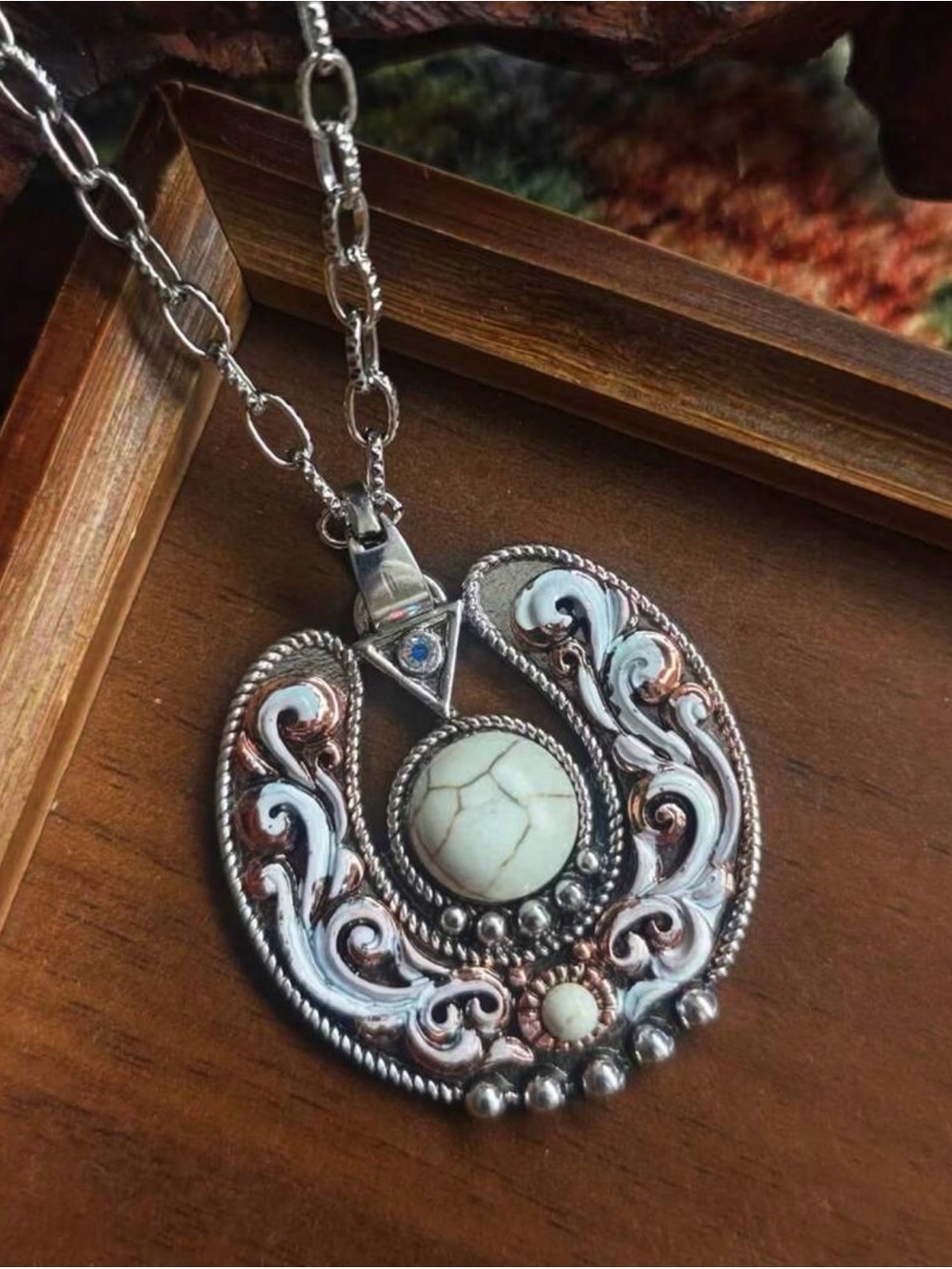 Western Horseshoe Necklace Silver and Rose Gold Accent Pendant Necklace - Picture 2 of 3